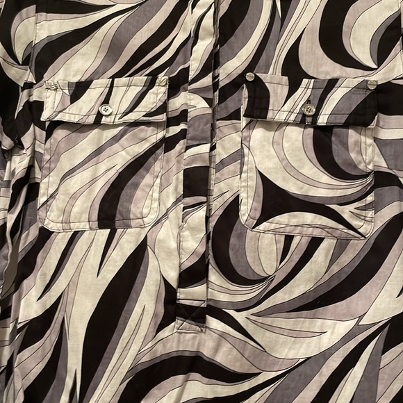 Michael Kors blouse - Picture 2 of 6